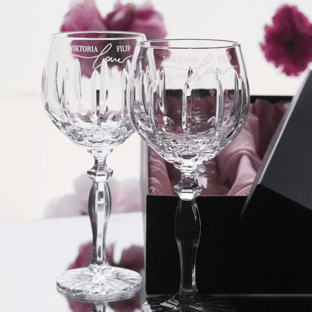 Lakrima crystal wine glasses with engraving, 2 pcs, 240 ml