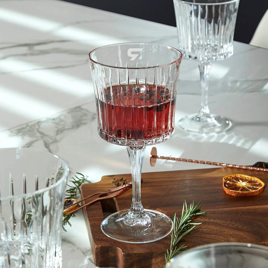 Zestaw prezentowy Kieliszki Koktajlowe Lakrima 2 szt z logo firmy 500 ml