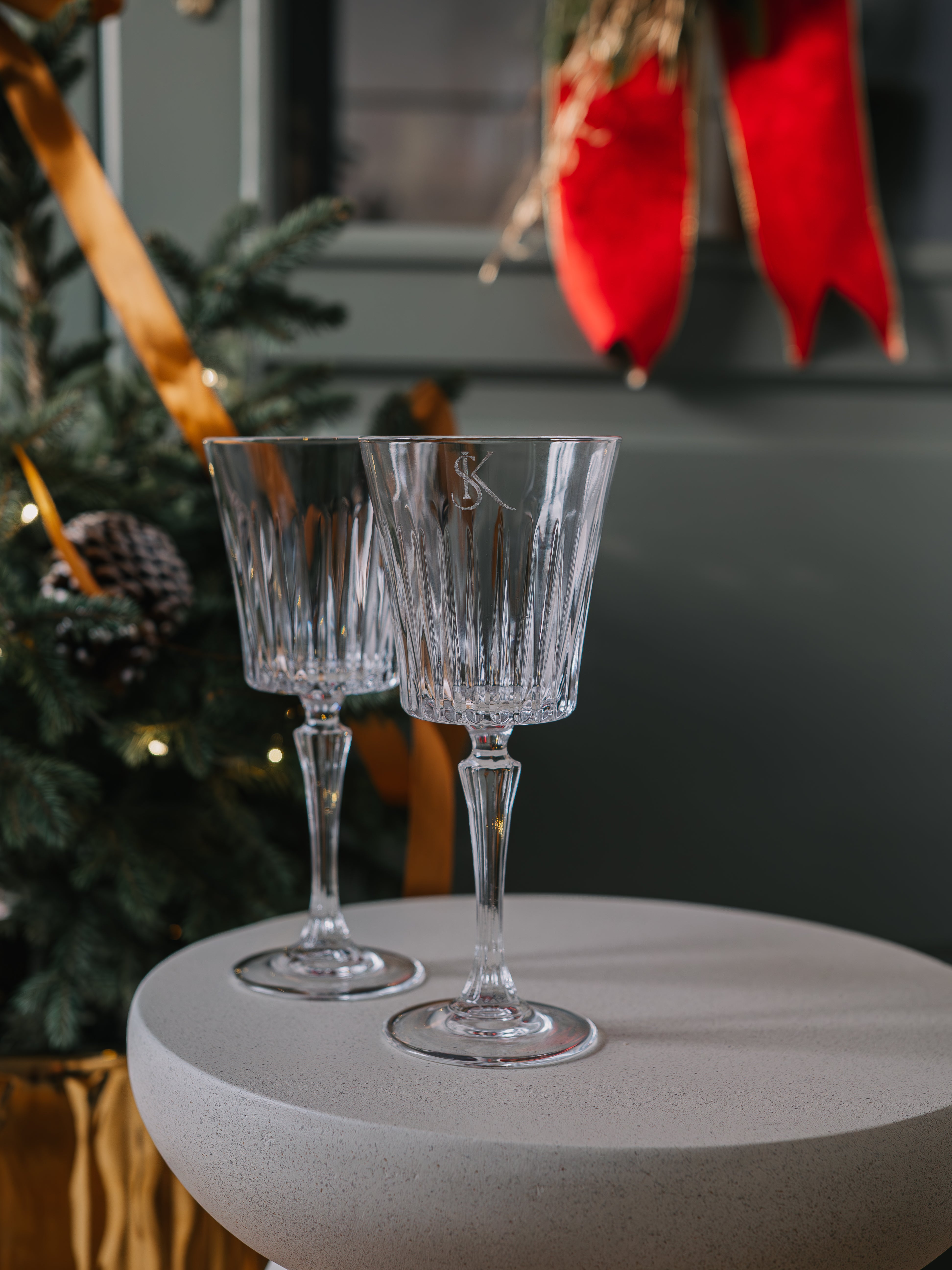 Kieliszki kryształowe Lakrima do wina z grawerem inicjałów 300 ml,2 szt